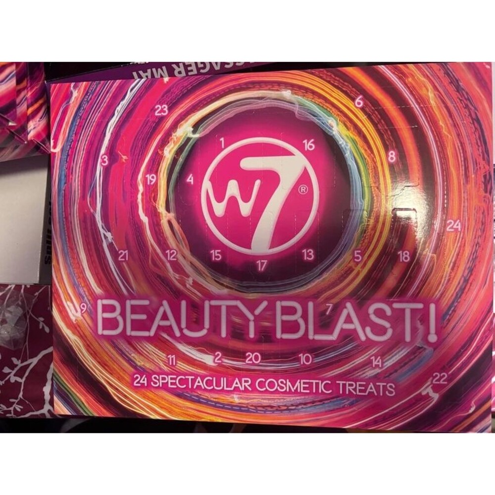 Beauty Blast makeup kit